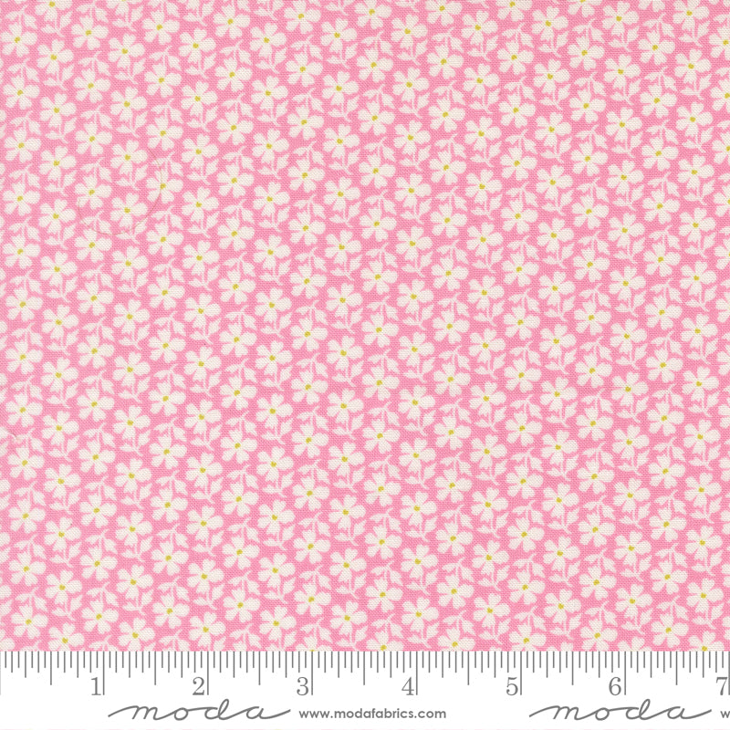 Summer's End Lilac Daisies Yardage by Fig Tree & Co. for Moda Fabrics
