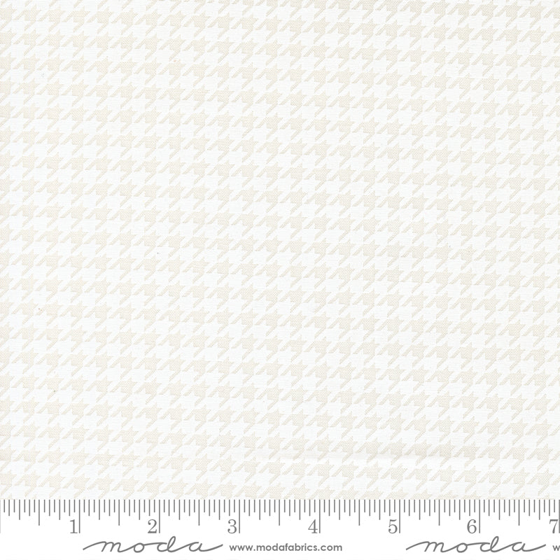 Poinsettia & Pear Cloud White Houndstooth Yardage by Sherri & Chelsi for Moda Fabrics