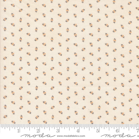 Pumpkin Spice Gatherings Cream Pumpkin Berry Sprig Yardage by Primitive Gatherings for Moda Fabrics