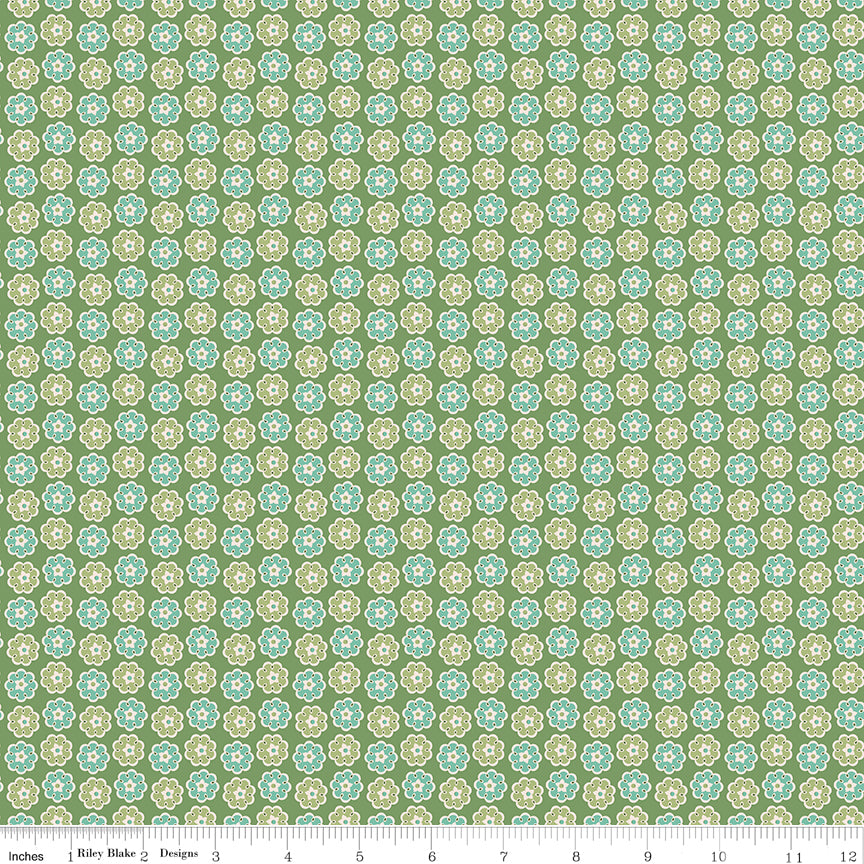 Home Town Holiday Clover Wreath Yardage by Lori Holt for Riley Blake Designs