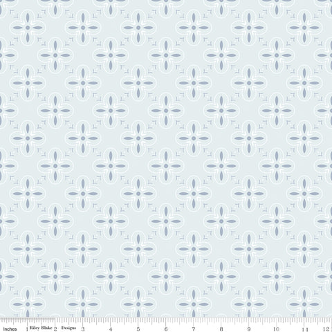 Between The Pages Iceberg End Papers Yardage by Fran Gulick for Riley Blake Designs