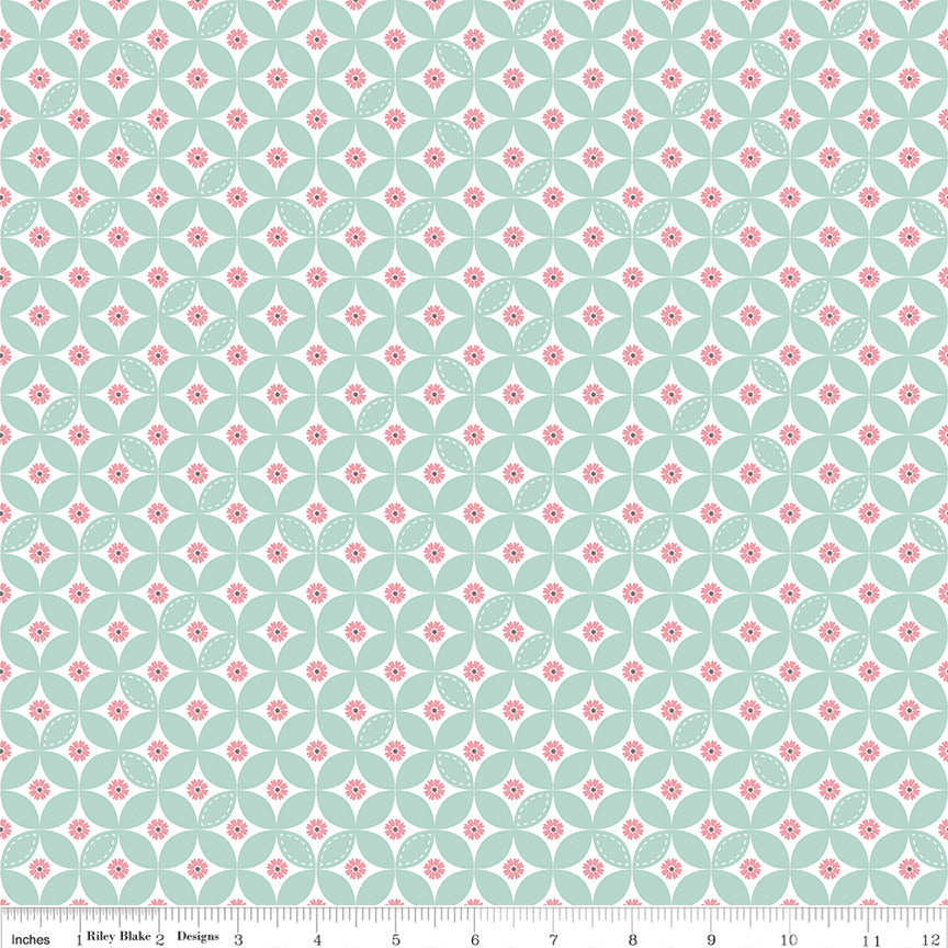 Berry Market Mint Daisies Yardage by Beverly McCullough for Riley Blake Designs