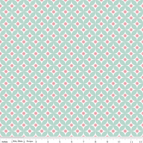 Berry Market Mint Daisies Yardage by Beverly McCullough for Riley Blake Designs