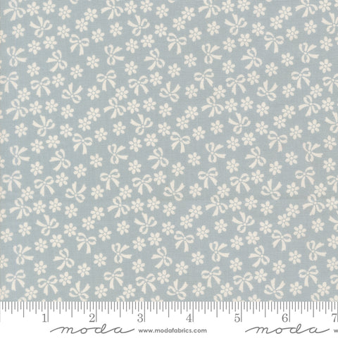 Handmade Sweetness Powder Blue Bows & Daisies Yardage by Heather Briggs for Moda Fabrics