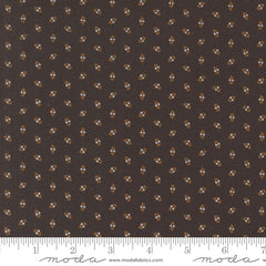 Pumpkin Spice Gatherings Black Dirt Berry Sprig Yardage by Primitive Gatherings for Moda Fabrics