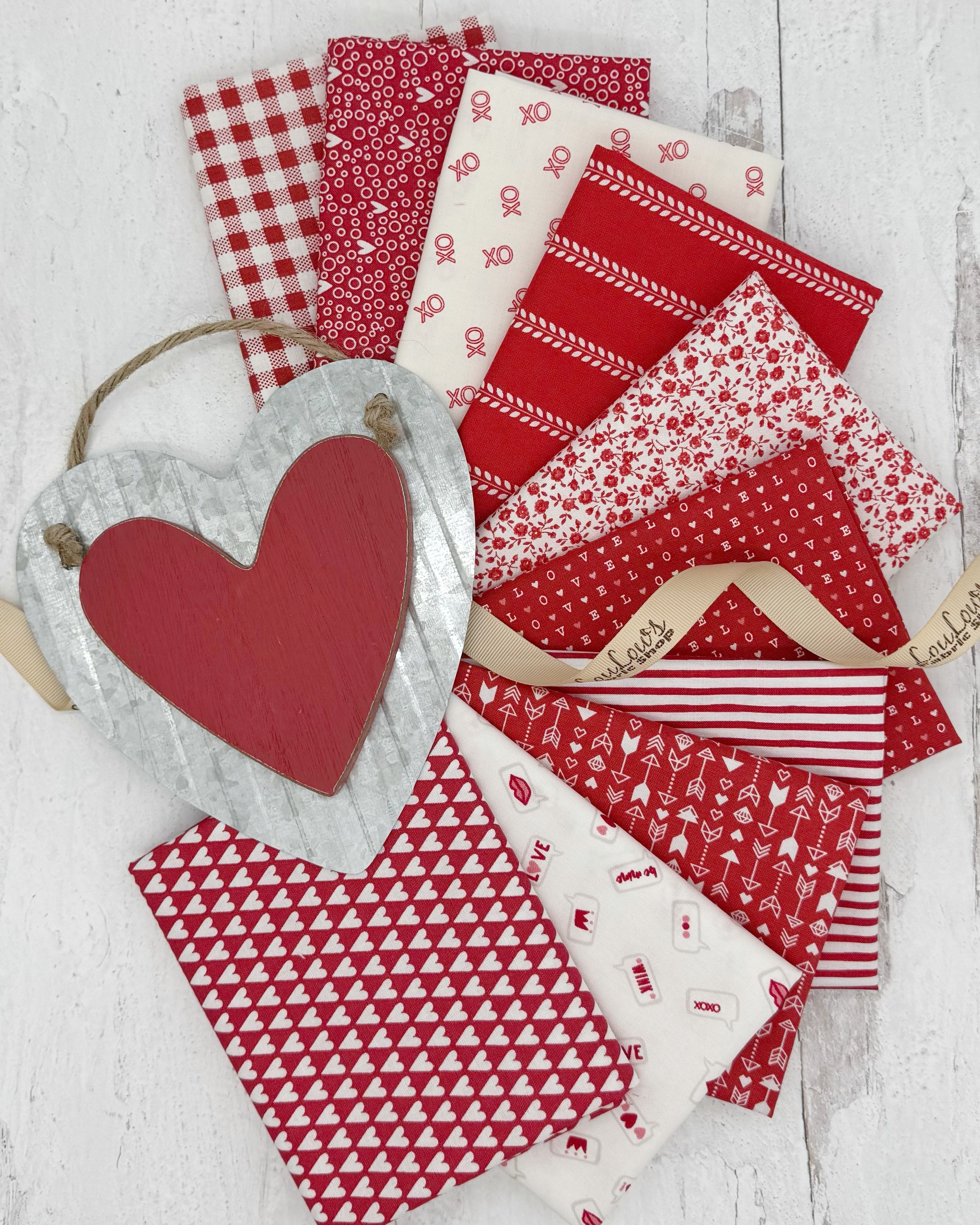 10 Red and white valentines themed fat quarters