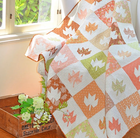 Cinnamon & Cream Leaf Checkerboard Quilt Kit